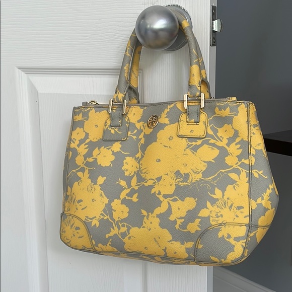 Tory Burch hand bag - Picture 1 of 2